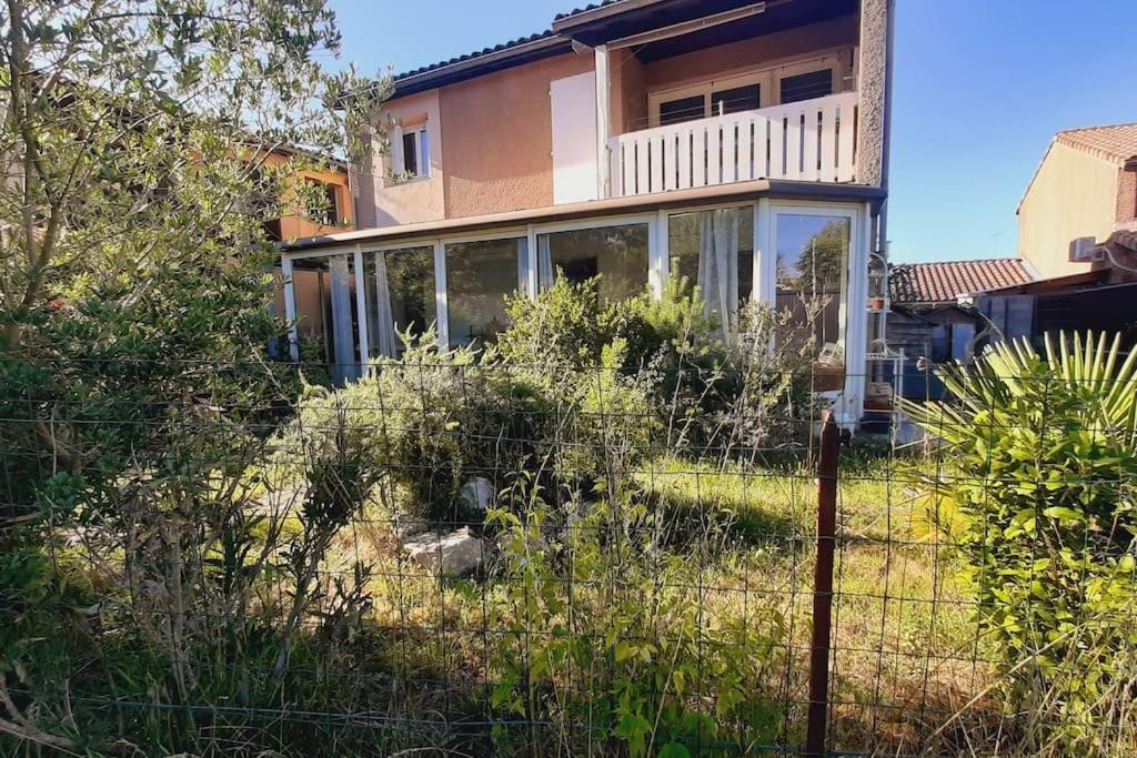 La Maison Bleue De Doudou - Coeur De Village Castera-Verduzan Luaran gambar